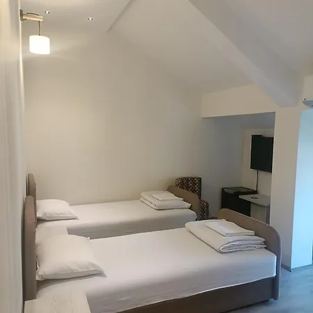 Ub Prenociste * Vranjska Banja