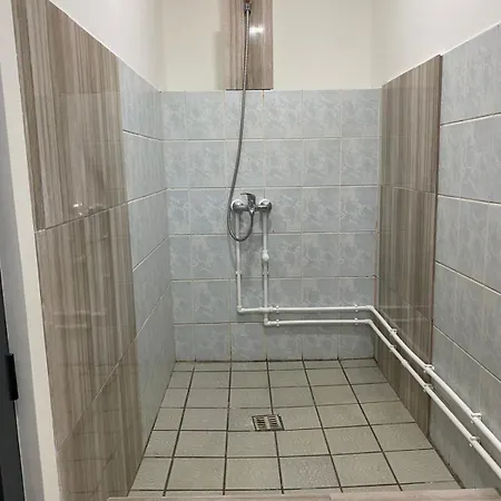 Ub Prenociste